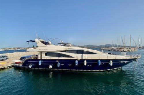 Riva 85 Opera ficha tecnica 